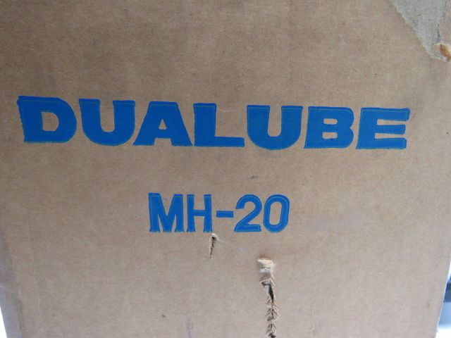 Lube Corporation MS20D Dualube Tank Reservoir Lubricator 1/4" NPT Ports