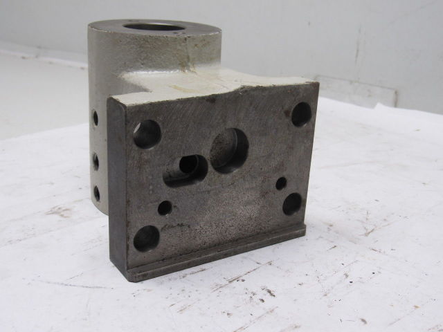 1-1/2" Bore CNC Turret Turning Lathe Tool Holder Block Base
