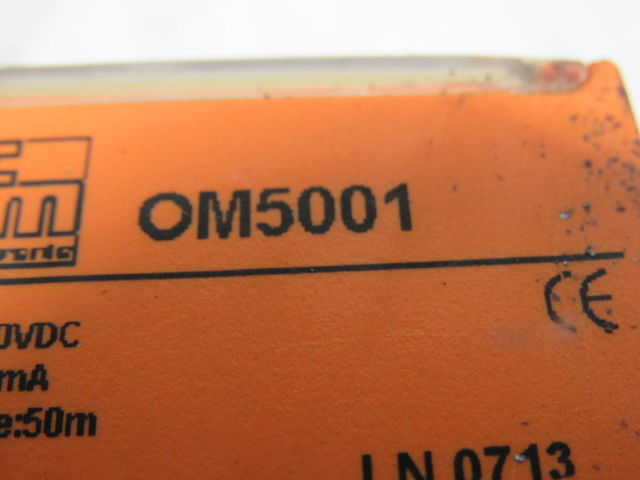 IFM OM5001 10-30VDC 50M Adjustable Photoelectric Sensor Lot Of 2