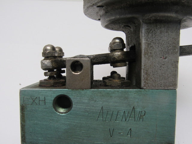 Allenair V-4 1/8" NPT 4 Way Lever Operated Poppet Valve