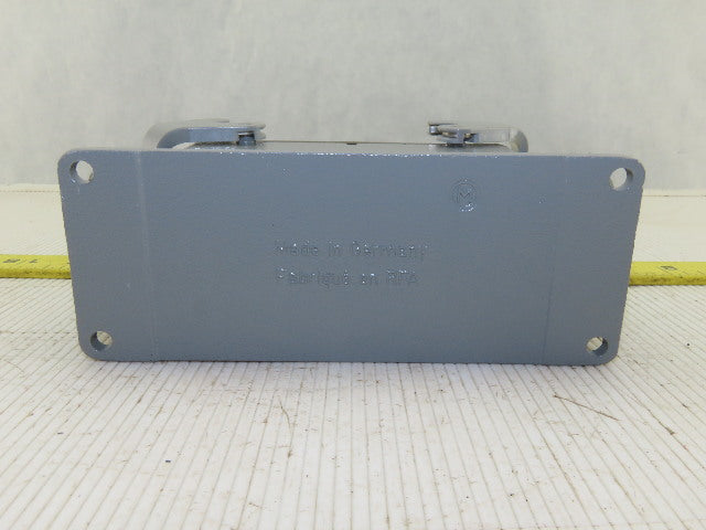 Harting 1E Surface Mount Housing Pass Thru Threaded Lever Lock 4-1/2" x 1-1/2"