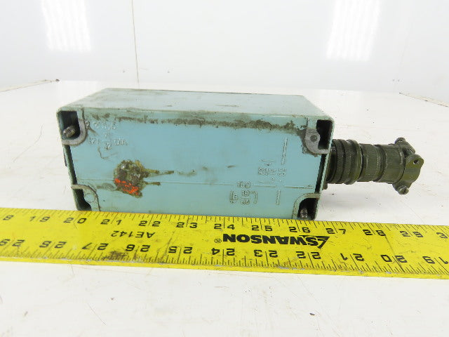 Telemecanique 7 x 3 x 3" Push Button Electrical Enclosure Remote Operator J Box