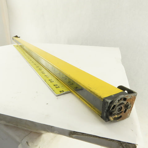 Banner USE4012YP2 Micro-Screen V Series Safety Light Curtain Emitter Sensor