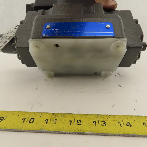 Tokyo Keiki DG5V-72A-8-E-TP2-T-84-JA 2 Way Hydraulic Valve Single Solenoid 100V