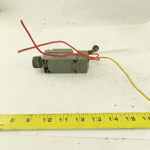 Square D C54N2 Class 9007 600V Cam Roller Limit Switch