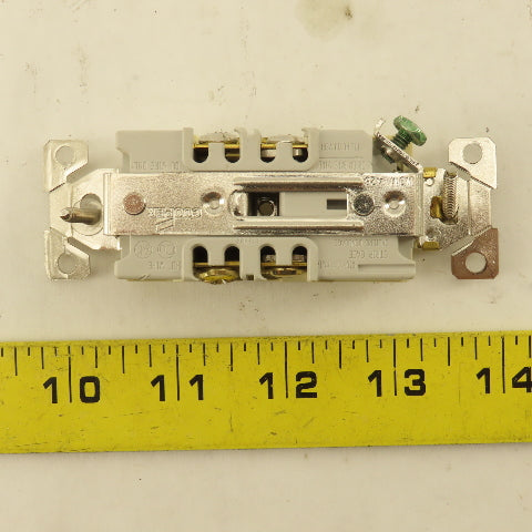 Cooper WRBR15V 15A 125V 3 Wire 2 Pole Commercial Grade Duplex Ivory Lot Of 9