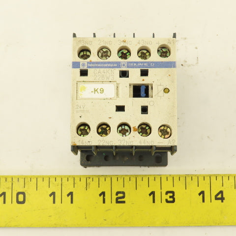 Telemecanique CA4KN22bW3 Control Relay Contactor 3 Pole