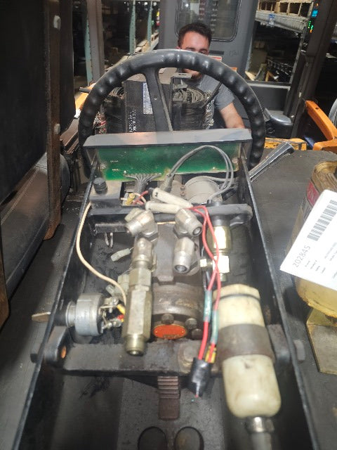 Caterpillar M350 Forklift Steering Column Dash Cluster & Hydraulic Assembly