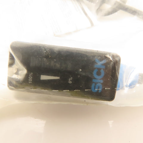 Sick HL18-P4B3BA SureSense Hybrid Photoelectric Sensor 10
30VDC
