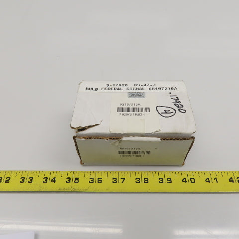 Federal Signal K8107210A 30V 27W Bayonet Incandescent Light Bulb Lot Of 4