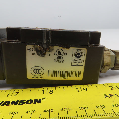 Euchner NZ1VZ-528E-M 230V Safety Door Guard Gate Interlock Switch