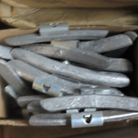 Myers Huge Lot Crimp On Tire Wheel Balancing Weight Lot Of 2000+ See Info