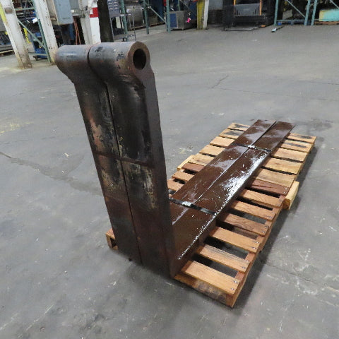 7" x 80" Shaft Mount Tapered Forklift Forks 2-1/2" Shaft 40-1/4" Drop Set Of 2