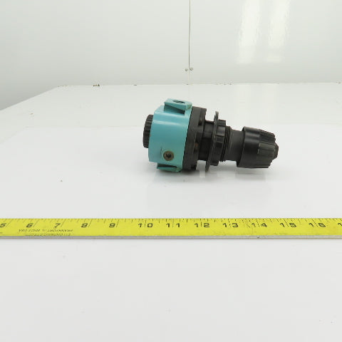 Manual Compressed Air Regulator 300PSIG Max Inlet 175°F 3/8" NPT