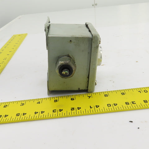 Allen Bradley 800T-A Ser T Green Momentary Contact Push Button 3-1/2x3-1/2" Enc