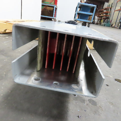 GE LP3HA04SL10 Spectra Series Low Amp Busway 400A 600V 3Ph 10' Indoor