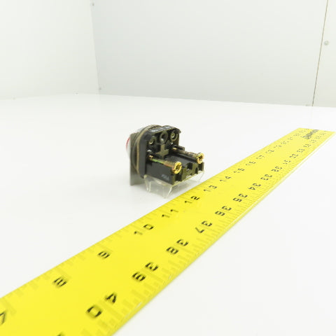 Allen Bradley 800T-B Red Momentary Contact Push Button 600V