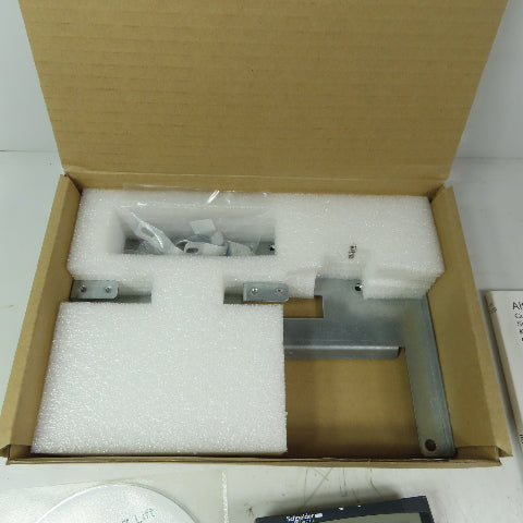 Schneider Electric VW3A1101 LCD Graphic Keypad Interface Altivar71 CD & Manual