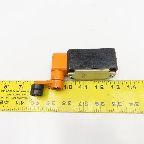 Siemens 3SE2 120-1GW00-0AA2 230V Snap Action Cam Roller Limit Switch