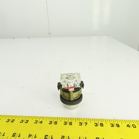 Eaton HT8A 1273C46H01 Green Momentary Contact Push Button Switch 600VAC