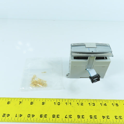Allen Bradley 1762-IQ32T Ser A Rev B MicroLogix Sink/Source Input (Tested)