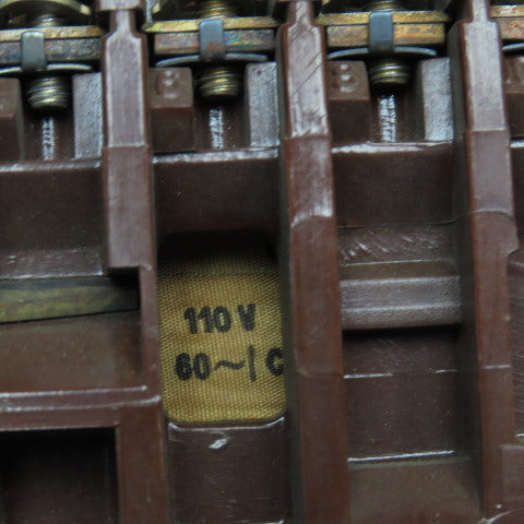 Klockner Moeller DIL 0-52/61 600V 7-1/2Hp 16A Contactor 110V Coil 1.9-3.7A Trip