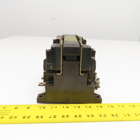 Klockner Moeller DIL 4-22 600V 125Hp MAX Contactor 110V 60Hz Coil