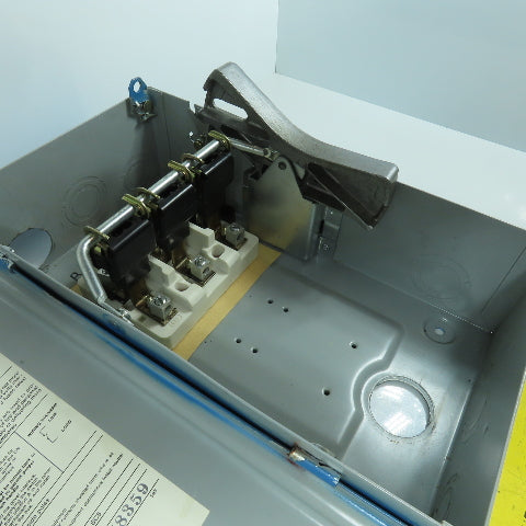 Siemens NF352 I-T-E 60A Heavy Duty Non-Fusible Disconnect Switch 600V AC Type 1
