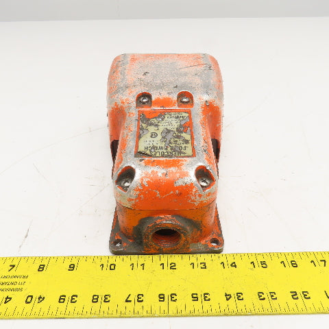 Hercules 532-SWH 125-250VAC Foot Pedal Operator Switch