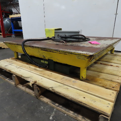 Southworth 6000Lbs Capacity Hydraulic Lift Table 42" x 40" 480V 3Ph 8-32" Lift