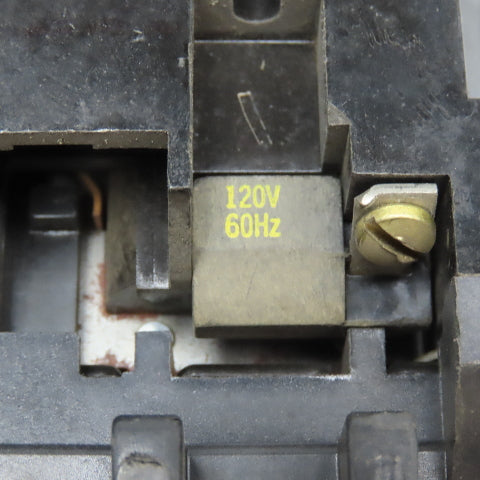 Square D 8910K02 575V 15Hp Max Relay Contactor 120V Coil Lot Of 2