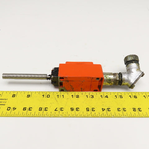 STI 240V Wobble Stick Limit Switch IP66