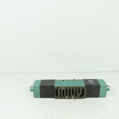 Numatics I12SS5002 Pneumatic Solenoid Valve 120V 50/60Hz Coil