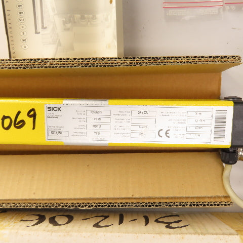 Sick FGSE450-23 1012589 30-FGS Safety Light Curtain Receiver 24VDC NEW