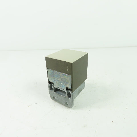 Turck BI20-CA40-ADZ30X2-B1131S34S1590W/B Inductive Proximity Switch Sensor 3-Pin