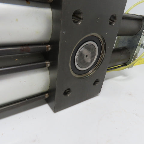 PHD R13R 8 180-A-D-E Rotary Actuator 1-3/4" Shaft W/ Oiler