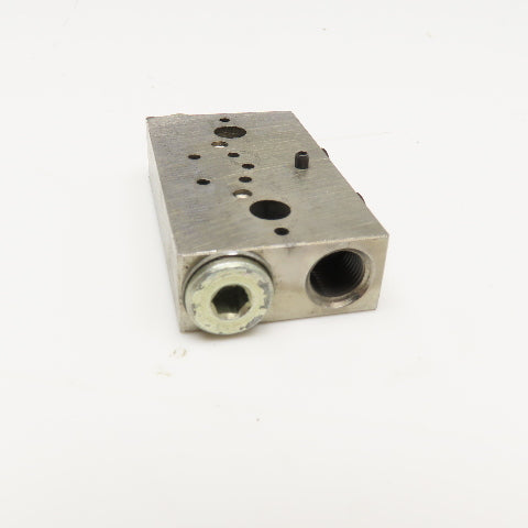 Trabon MJ 5T 1/8 NPSF Hydraulic Flo Divider Valve Block