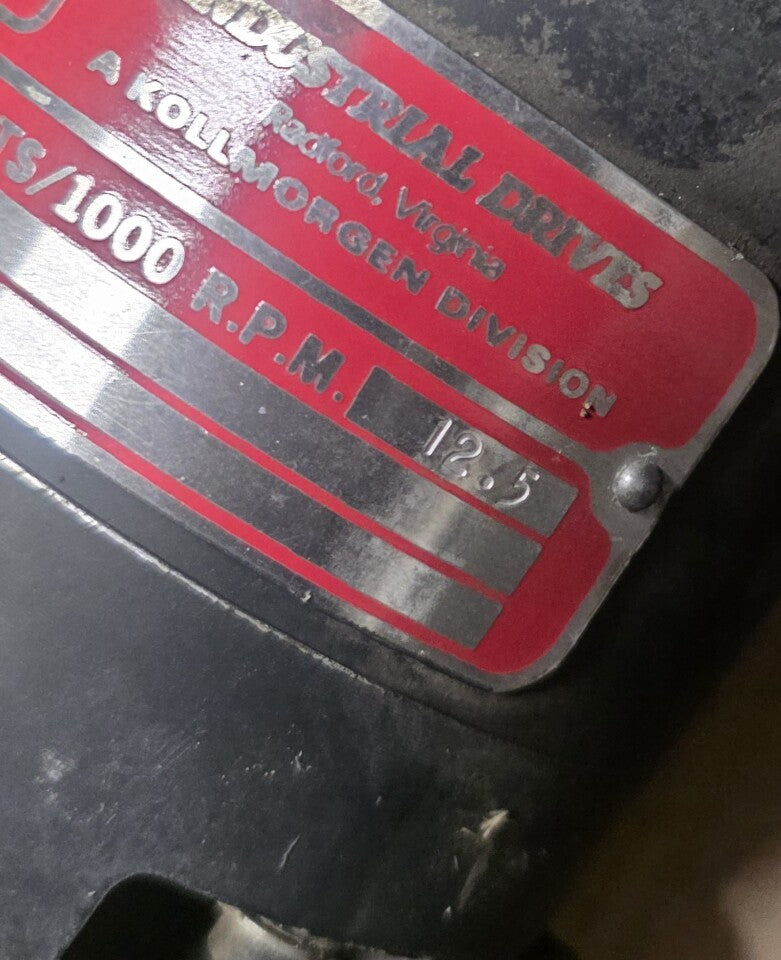 Industrial Drives TTE-2952-1010-A-00 9.7 Cont. 63VDC Peak 3000RPM DC Servo Motor