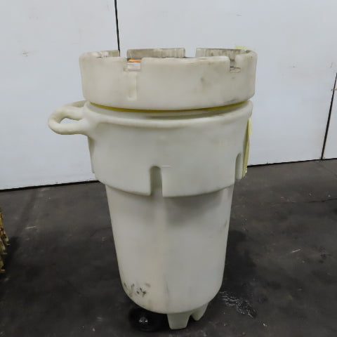 New Pig Portable 30 Gallon Spill Kit W/ 50 USG Overpack Salvage Drum