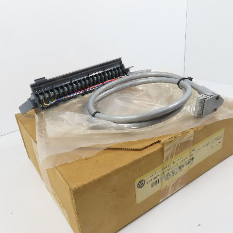 Allen Bradley 1492-CABLE10F Ser A 20 Point Interface Wiring Cable 1.0 m Long NEW