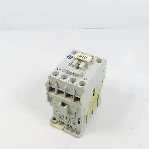 Allen Bradley 100-C09*01 9A 3-Pole 600V Power Contactor 120V Coil 5HP