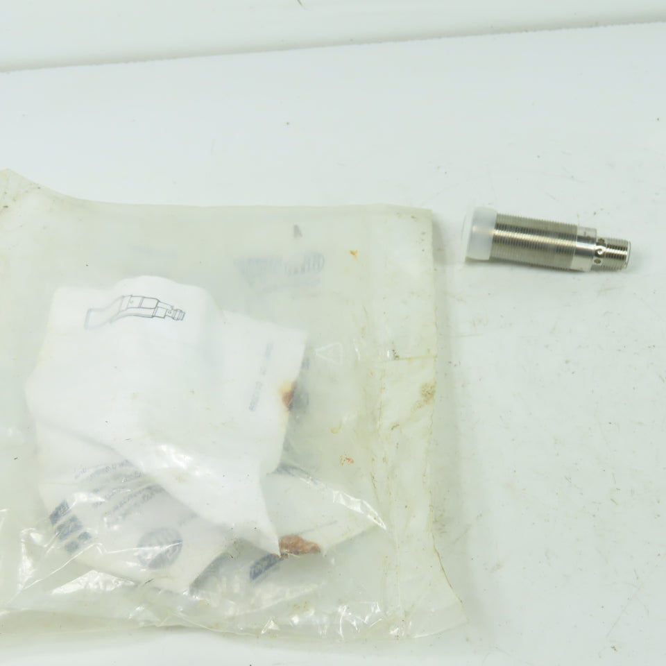 IFM OGE300 Efector 200 Through-Beam Sensor Receiver 10-36VDC 200mA 0-200m Range