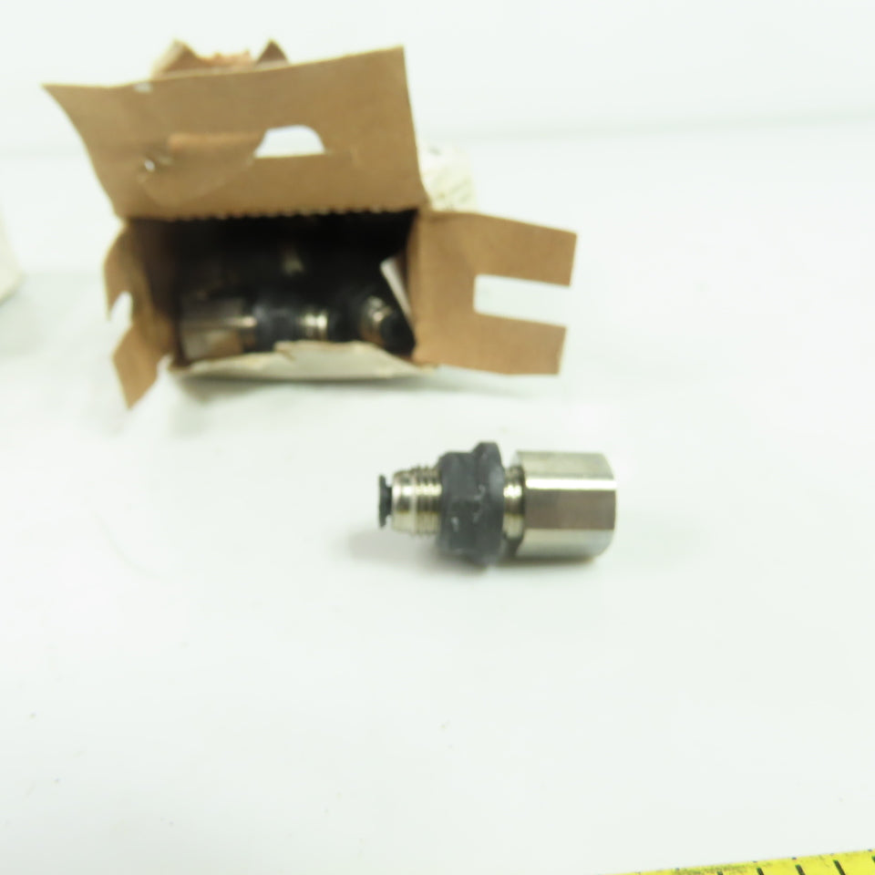 Parker 3036 53 11 Female Bulkhead Push-to-Connect Fittings 1/8" Lot Of 30