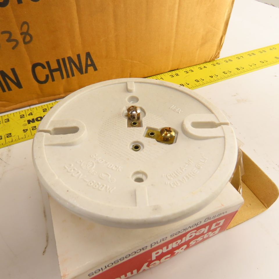 Pass & Seymour 8407DCK 272 660W 250V White Porcelain Keyless Lampholder Lot /42