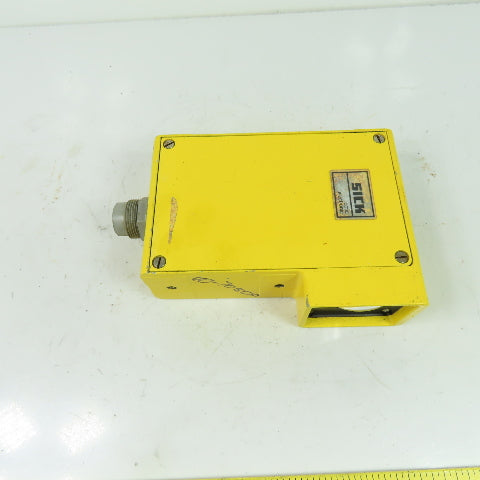 Sick WSU 26121 Photoelectric Sender Unit 120V 5VA 48/62Hz