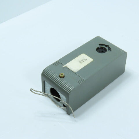 Johnson Controls A28AA-9007 Two Stage Temperature Control Switch -5 To 28°C 230