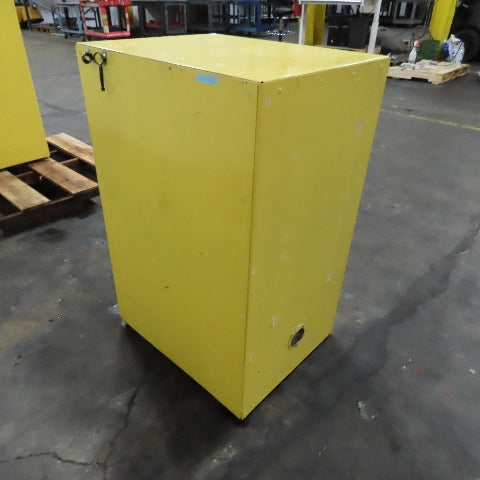 Eagle Model 1924 12 Gallon Flammable Storage Cabinet 23" x 18" x 35"