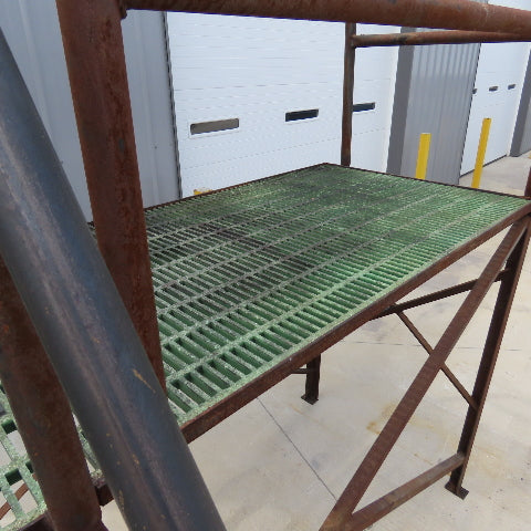 96" Long x 40" x 62" Work Height Elevated Machine Access Platform W/ Railing