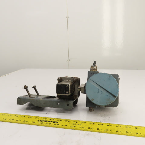 Foxboro 821GM-IS1NM2 Electronic Pressure Transmitter 4-20mA 60PSI W/ D0135ND