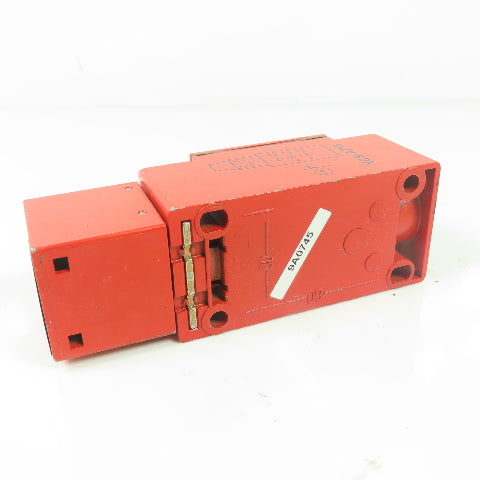 Telemecanique XCS Safety Interlock Limit Switch 240V